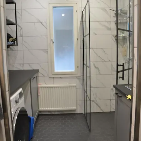 Peaceful And Furnished 80m2 3-room With Free Parking Appartement Turku